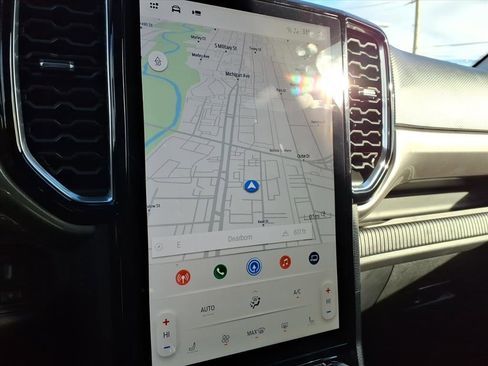 Used 2024 Ford Ranger XLT w/ Equipment Group 301A High image 19