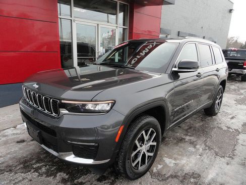 Used 2024 Jeep Grand Cherokee L Limited w/ Luxury Tech Group II AWD/4WD image 2