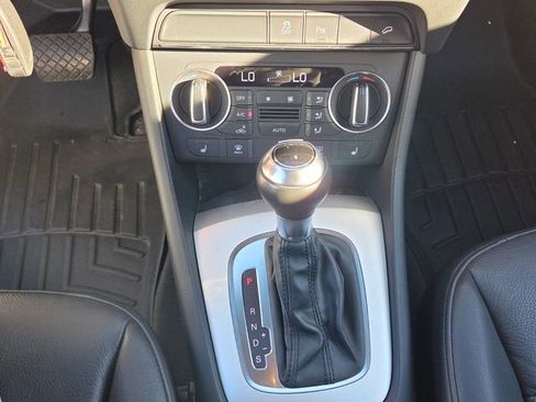 Used 2018 Audi Q3 2.0T Premium image 19