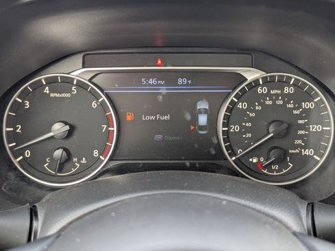 Used 2024 Nissan Altima 2.5 SV FWD image 23