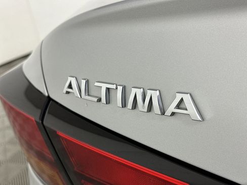 Used 2022 Nissan Altima 2.5 SV image 69