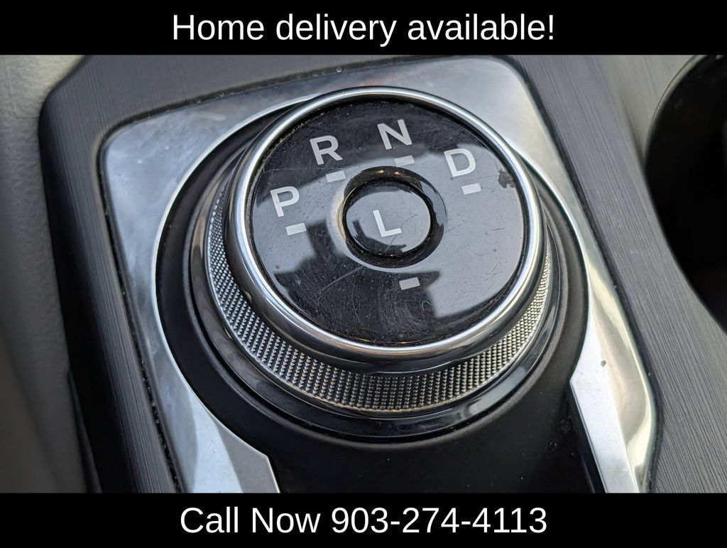 Used 2025 Ford Escape Active AWD/4WD image 19