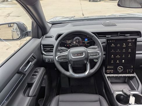 New 2026 GMC Terrain Elevation w/ Elevation Premium Package image 3