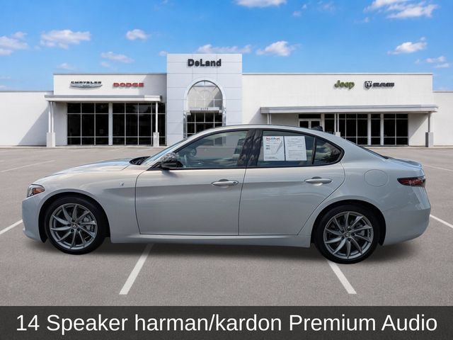 Used 2024 Alfa Romeo Giulia Ti RWD image 9