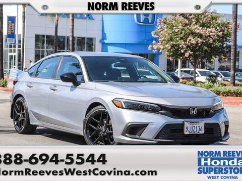 Used 2024 Honda Civic Sport image 1