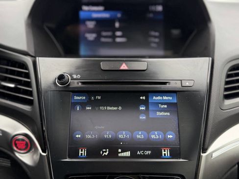 Used 2019 Acura ILX FWD image 18