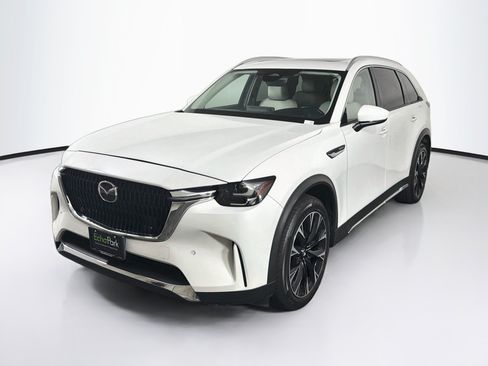 Used 2024 MAZDA CX-90 Plug-In Hybrid w/ Premium Pkg AWD/4WD image 3
