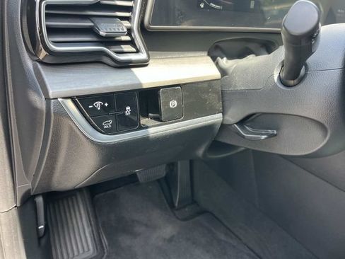 Used 2023 Kia Sportage X-Line w/ X-Line Premium Package AWD/4WD image 36