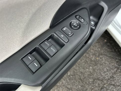 Used 2022 Honda Insight EX image 16