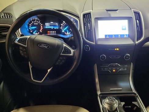 Used 2019 Ford Edge SEL image 22
