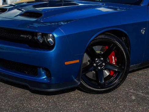 Used 2022 Dodge Challenger SRT Hellcat w/ Plus Package image 37