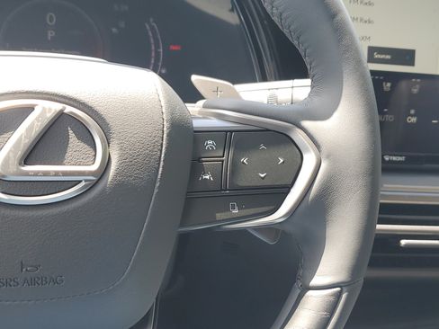 Used 2024 Lexus RX 350 Premium Plus w/ Convenience Package FWD image 27