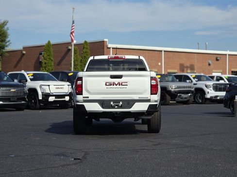 New 2026 GMC Canyon Elevation w/ Convenience Package RWD image 6