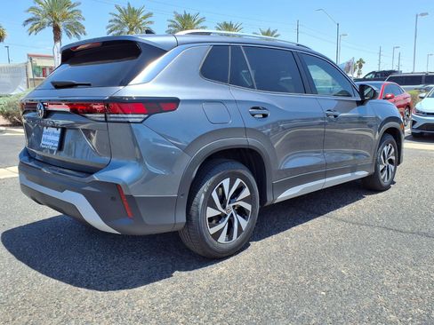 New 2026 Volkswagen Tiguan S FWD image 4