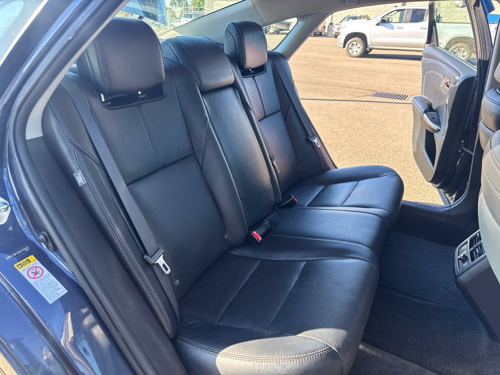 Used 2015 Toyota Avalon Limited FWD image 14