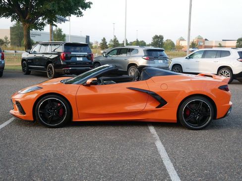 Used 2023 Chevrolet Corvette Stingray Premium Conv w/ Z51 Performance Package RWD image 6