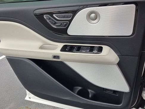 New 2026 Lincoln Aviator Reserve image 30