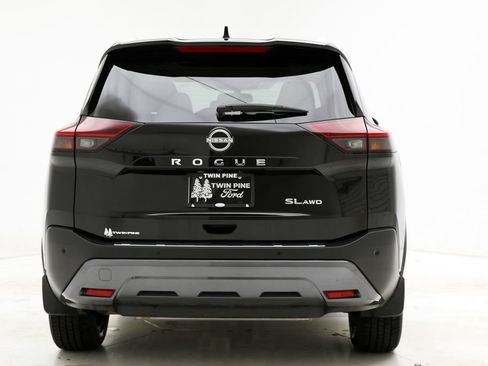 Used 2023 Nissan Rogue SL w/ SL Premium Package AWD/4WD image 7