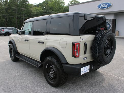 Used 2026 Ford Bronco Outer Banks AWD/4WD image 8