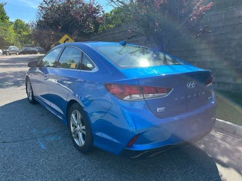 Used 2018 Hyundai Sonata Limited w/ Cargo Package FWD image 6