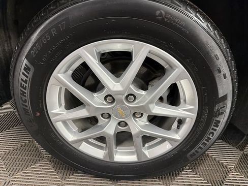 Used 2022 Chevrolet Equinox LT FWD image 29