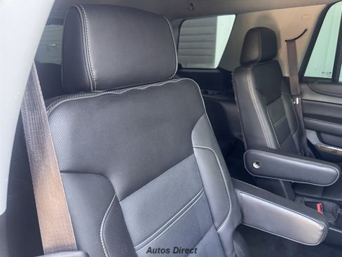 Used 2015 GMC Yukon Denali w/ Premium Package AWD/4WD image 31