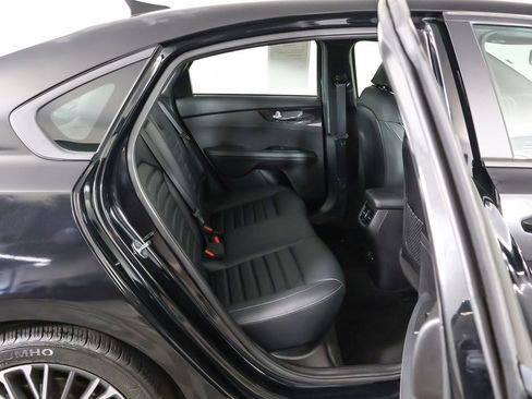 Used 2023 Kia Forte GT-Line w/ GT-Line Premium Package FWD image 34
