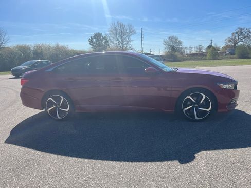 Used 2019 Honda Accord Sport image 8