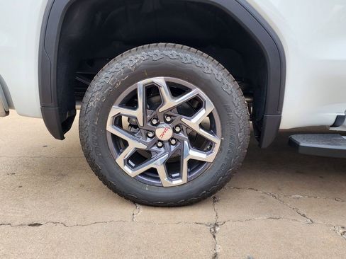 New 2026 GMC Sierra 1500 SLT w/ SLT Premium Plus Package AWD/4WD image 51