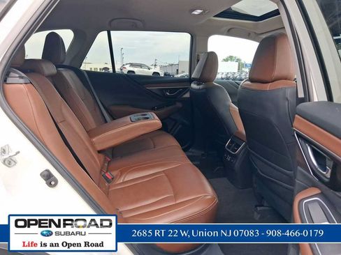 Used 2023 Subaru Outback Touring AWD/4WD image 19