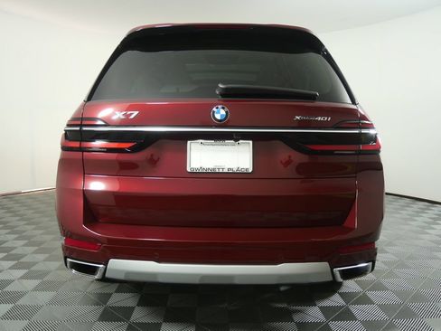 Certified 2026 BMW X7 xDrive40i AWD/4WD image 4