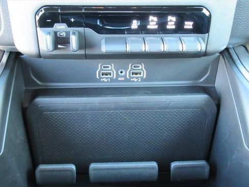 Used 2025 RAM 1500 Big Horn image 26