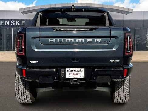New 2026 GMC Hummer EV 4x4 Crew Cab image 4