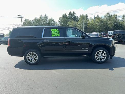 Used 2019 GMC Yukon XL Denali w/ Open Road Package AWD/4WD image 5