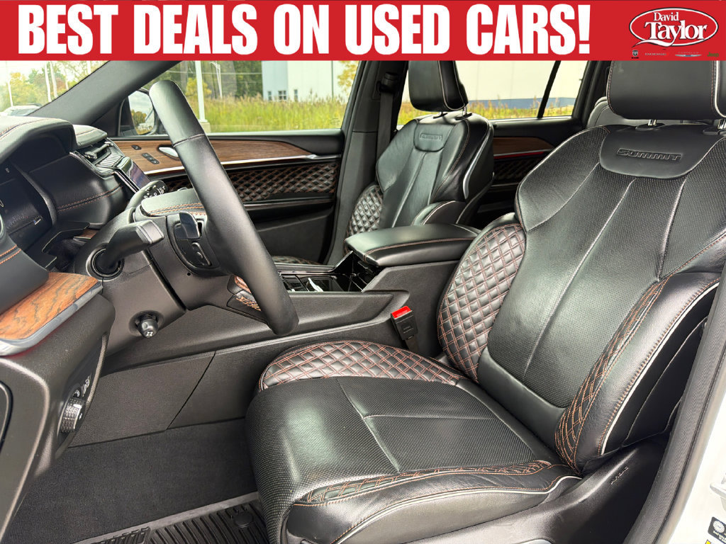 Used 2024 Jeep Grand Cherokee L Summit w/ Advanced Protech Group IV AWD/4WD image 11