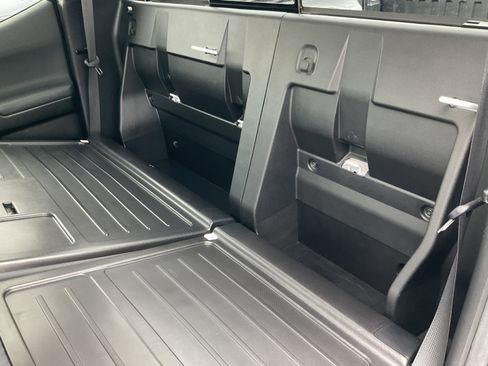 Used 2023 Toyota Tacoma SR5 w/ Trail Edition image 44