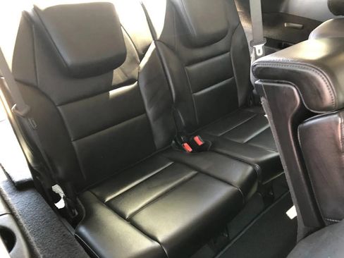Used 2011 Acura MDX w/ Technology Package AWD/4WD image 31