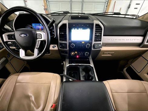 Used 2019 Ford F250 Lariat w/ Lariat Ultimate Package image 14