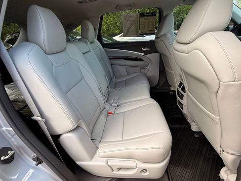 Used 2017 Acura MDX FWD w/ Technology Package image 36