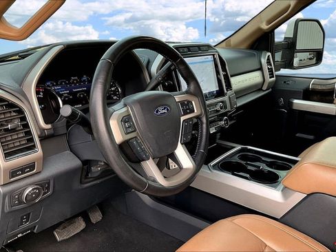 Used 2022 Ford F350 Lariat w/ Lariat Value Package image 20