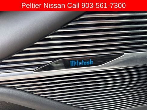 Used 2023 Jeep Grand Wagoneer Series II image 13