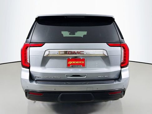 Used 2024 GMC Yukon SLE AWD/4WD image 7