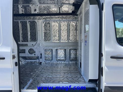 Used 2023 Ford Transit 250 148 High Roof Extended RWD image 21