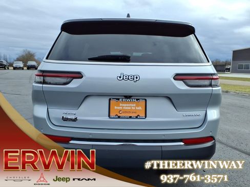 Used 2023 Jeep Grand Cherokee L Laredo image 6