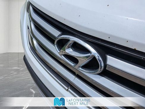 Used 2015 Hyundai Santa Fe Sport 2.0T w/ Option Group 05 AWD/4WD image 8