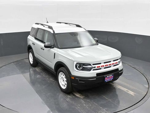 New 2024 Ford Bronco Sport Heritage w/ Heritage Convenience Package image 17