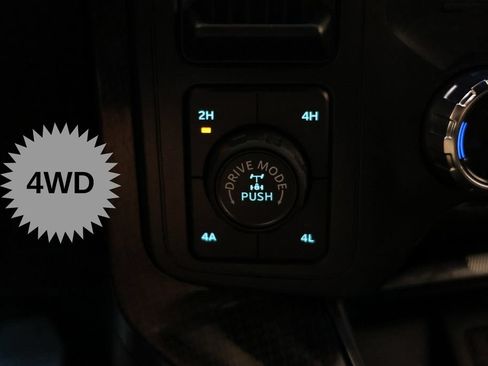 Used 2025 Ford F150 Lariat w/ Equipment Group 502A High AWD/4WD image 36