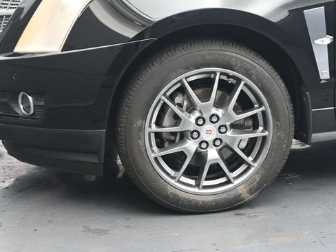 Used 2011 Cadillac SRX Premium FWD image 12