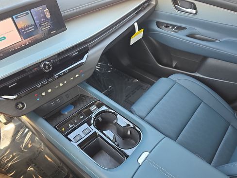 New 2026 Nissan Murano Platinum w/ Cargo Package image 25