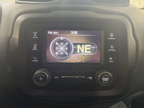 Used 2018 Jeep Renegade Sport w/ Power & Air Group image 11